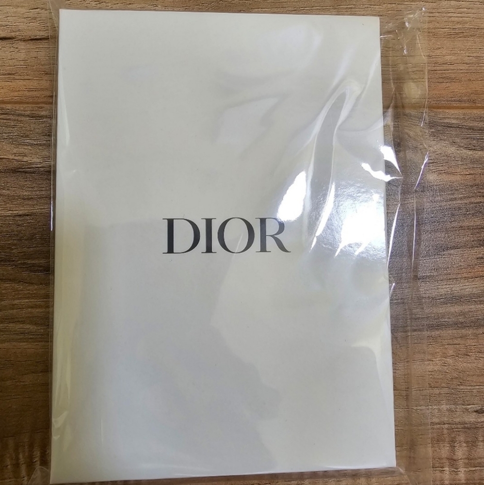 Christian Dior Novelty Notebook 2021 Velvet material birthday vip gift, GWP - Picture 10 of 10